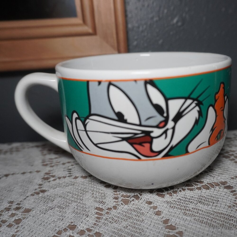 Looney Tunes Gibson Vintage "Bugs Bunny" Warner Bros Cereal Coffee Mug 6-7 Inch